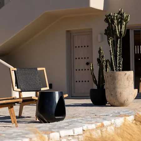 Estate Naxos - Private Hillside Estate