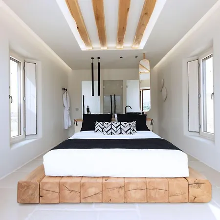 Estate Naxos - Private Hillside Estate Villa